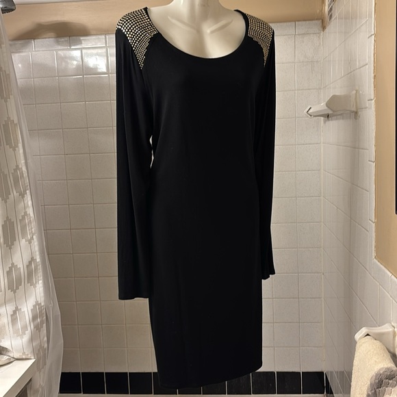 Stunning Vince Camuto Black dress with gold studs - Picture 6 of 9